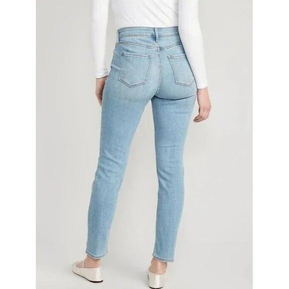 Old Navy Women's Light Blue Wash Wow Straight High-Rise Jeans Size 16 - Picture 2 of 10